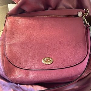 Beautiful never used Coach Bag 👛
